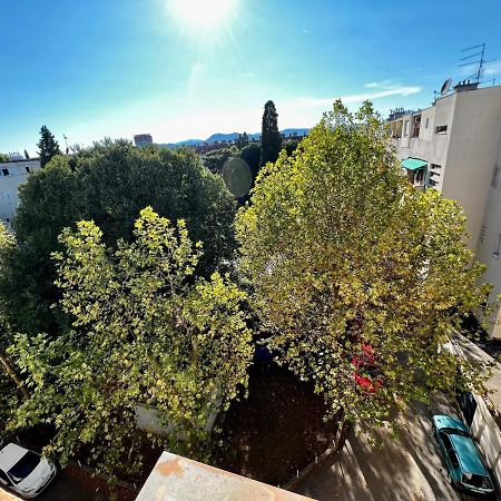 City Center Square Deluxe Nest Podgorica Exterior photo