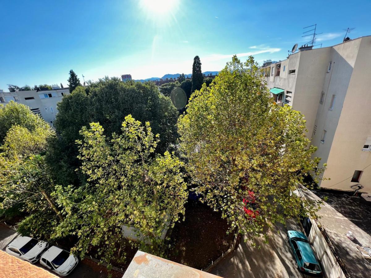 City Center Square Deluxe Nest Podgorica Exterior photo